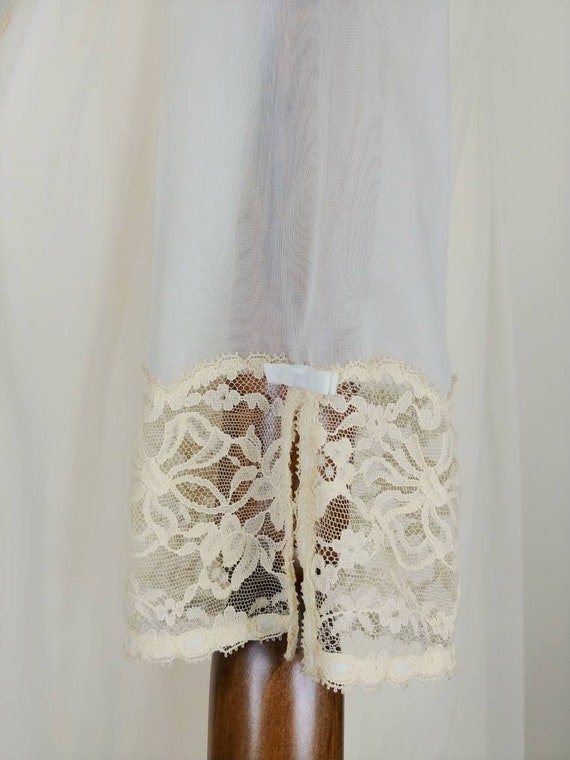1960s Vanity Fair Double Layer Chiffon Peignoir Set |… - Gem