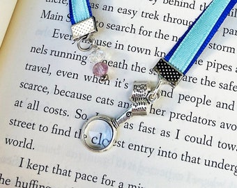 Magnifying Glass Charm Bookmark with Blue Ribbons, Book Jewelry, Reader Gift, Book Lover Gift, Friend Gift, Mother Gift, Gifts under 10