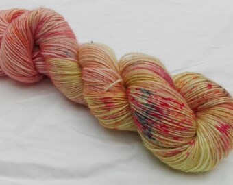Hand dyed yarn variegated speckled sock 4-ply 100% superwash BFL Indian Summer