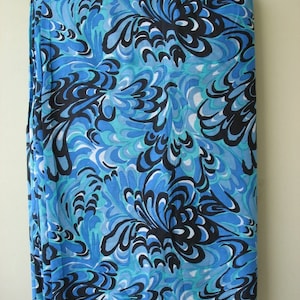 3 Yards Cotton Voile Fabric Abstract Print Fabric for Beachwear Scarf Kaftans etc..