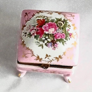 Gilded Footed Porcelain Trinket box. Germany