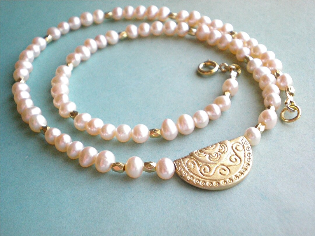 Blush Pearl Necklace With Gold Crescent Focal Dainty Beige Etsy