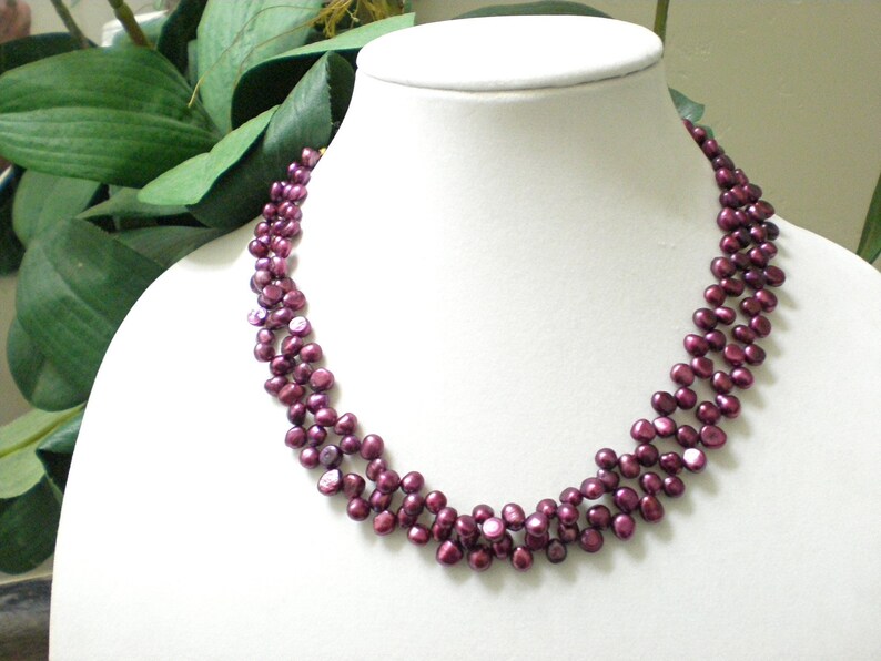 burgundy pearls two strand freshwater pearls yellow gold chain and clasp 19 inches Purple pearl necklace