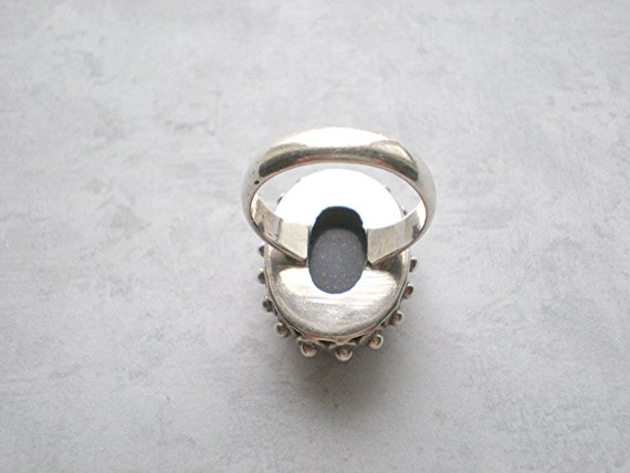 Blue goldstone sterling silver ring, vintage larg… - image 8