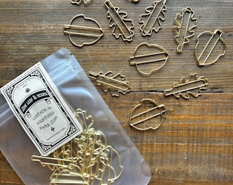 Oak leaf & acorn paper clip set, dark academia paper clips, dark academia stationery, natural history, autumn stationery