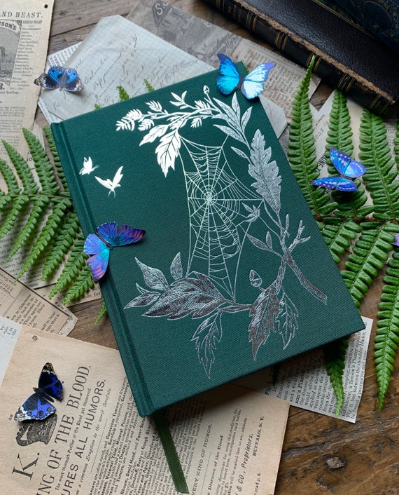 The Botanist - B6 sketchbook, watercolor notebook, 300gsm, botanical notebook, linen notebook, watercolor notebook, dark academia, vegan