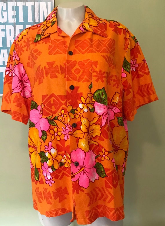 Vintage Hawaiian Aloha Shirt, Size Large
