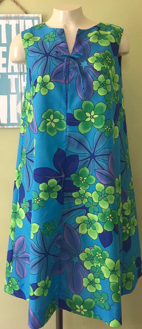 Vintage Hawaiian Dress, Size Medium