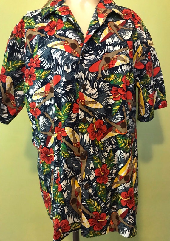 Hilo Hatties Hawaiian Aloha Shirt, Size M