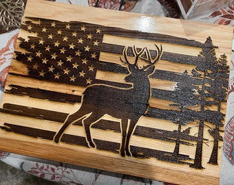 personalisierte amerikanische Flagge Hirsch Schneidebretter handgefertigt, 5-jähriges Jubiläumsgeschenk für Ehemann, Geschenke für Papa von Tochter, Jäger