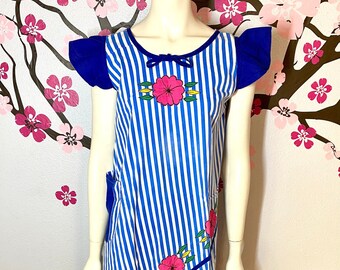 Sweet Vintage Philippines Dress, Small