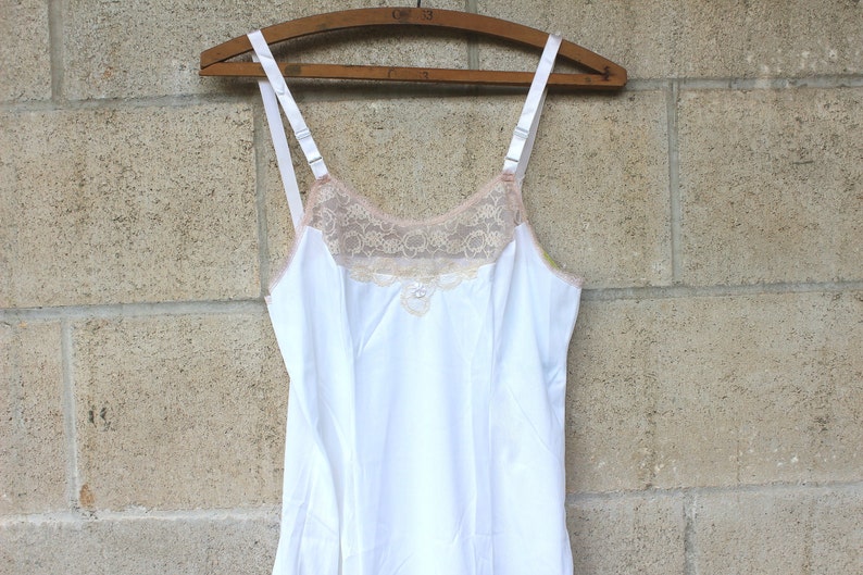 Sweet Vintage Junior White and Beige Lace Sears Slip Size 7 - Etsy