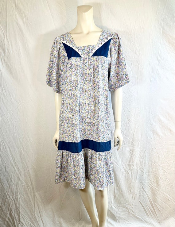 Sweet Vintage Muumuu By Liberty House, Large