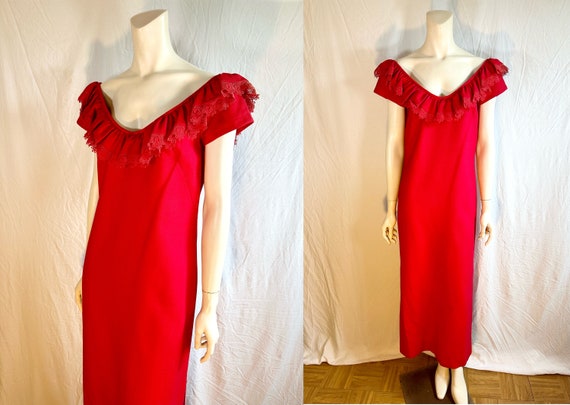 Beautiful Vintage Red Muumuu, Kiyomi Liberty Hous… - image 1