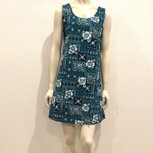 Sweet 90&#39;s Hawaiian Print Dress, Made in Hawaii-Medium