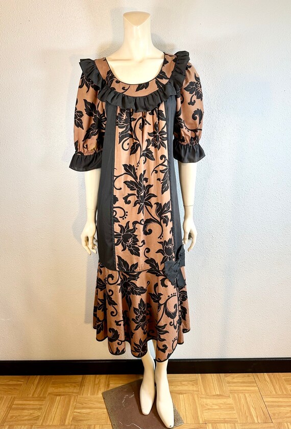 Beautiful Black and Brown Floral Muumuu, Large - image 1