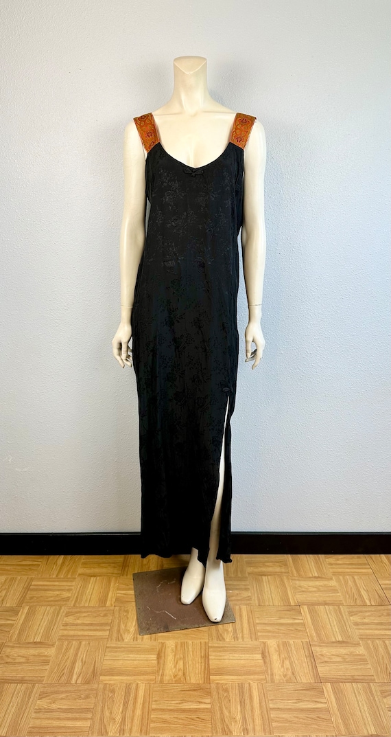 80's/90's Black Rose Brocade Asian Inspired Maxi D