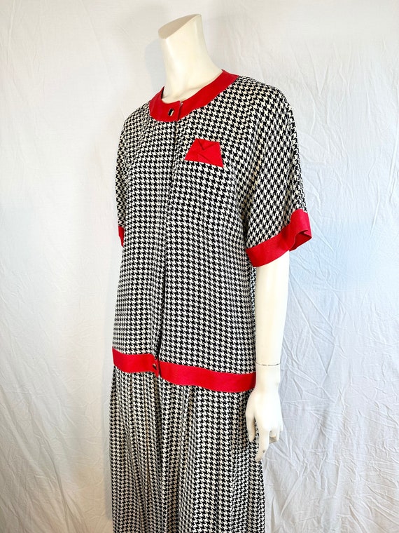 1980's 2 Piece Suit, Blouse and Skirt, Size 12 - image 2