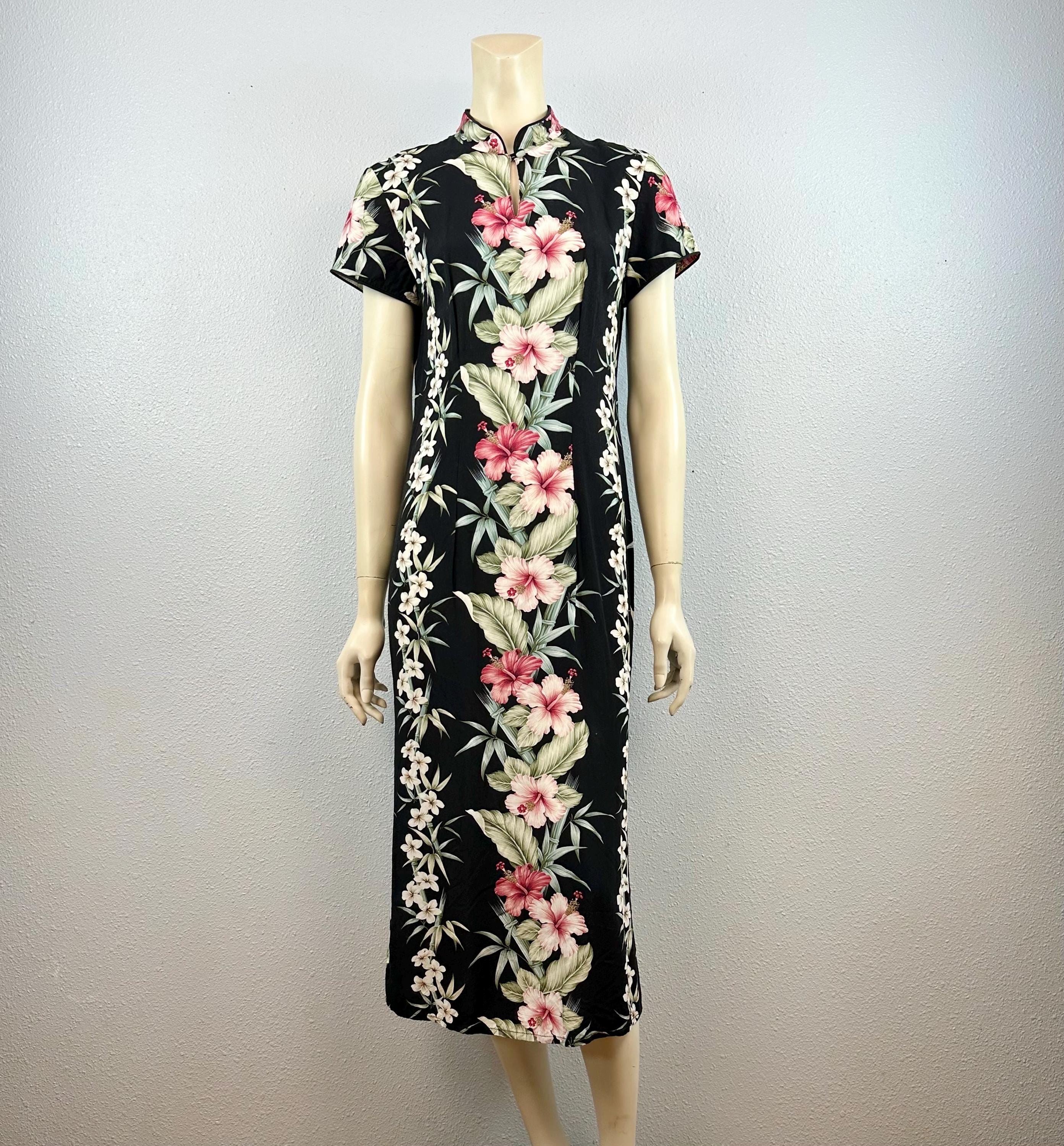 green emerald velvet dress Mountain Green Rainbow Hawaiian Dress for Versatility 2XL / Green main image 1