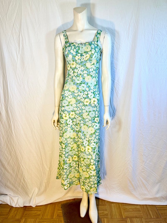 1970's Sweet Floral Maxi Dress, Small