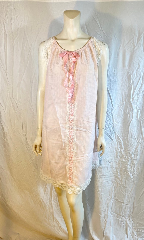 Sweet Vintage 1960's Pink Cotton Nightie, Saramae 