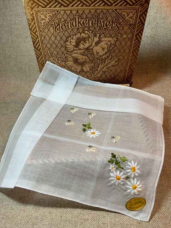 Daisy Handkerchief Embroidered Sheer Batiste Cott… - image 8