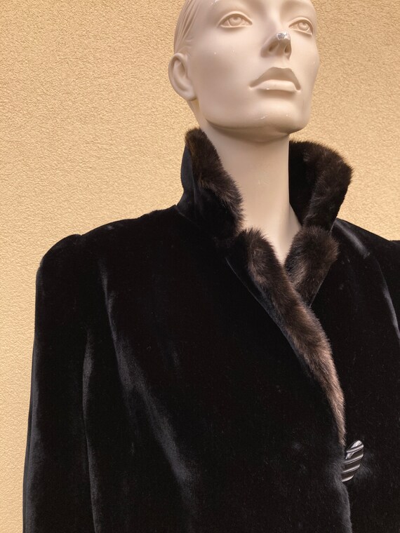 Borgazia faux fur coat S/M in black, vintage fur … - image 8