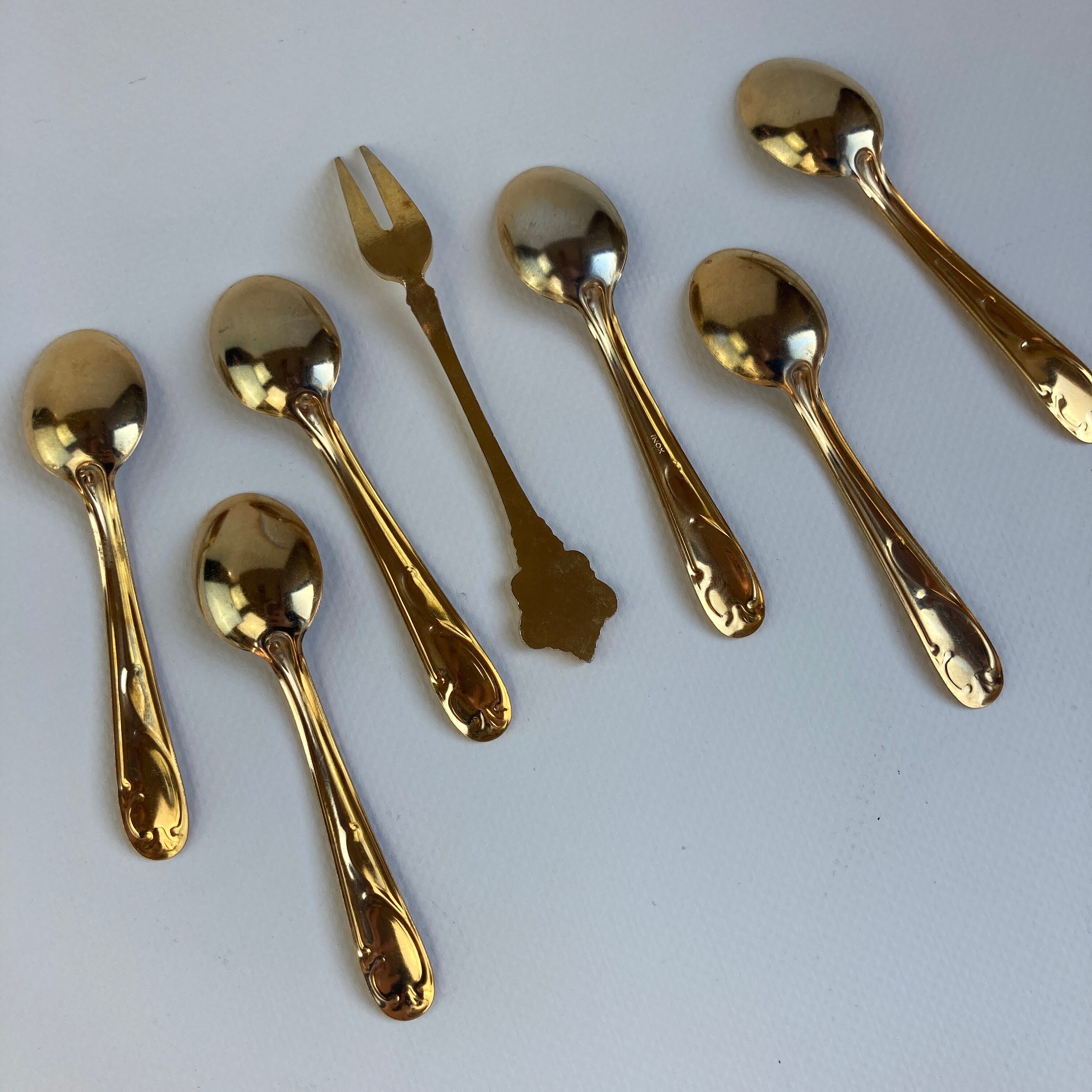 金色のスプーン6本セット、ヴィンテージのお土産 - Etsy 日本