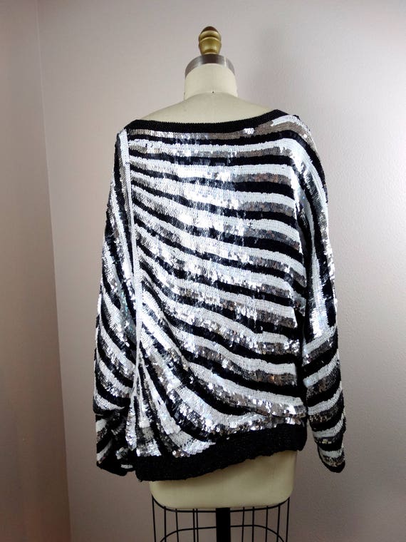 L/XL Oversized Sequin Top / Mirror Silver Black a… - image 4