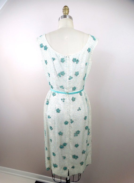 50s Floral Beaded Dress // Mid Century Mod White … - image 8