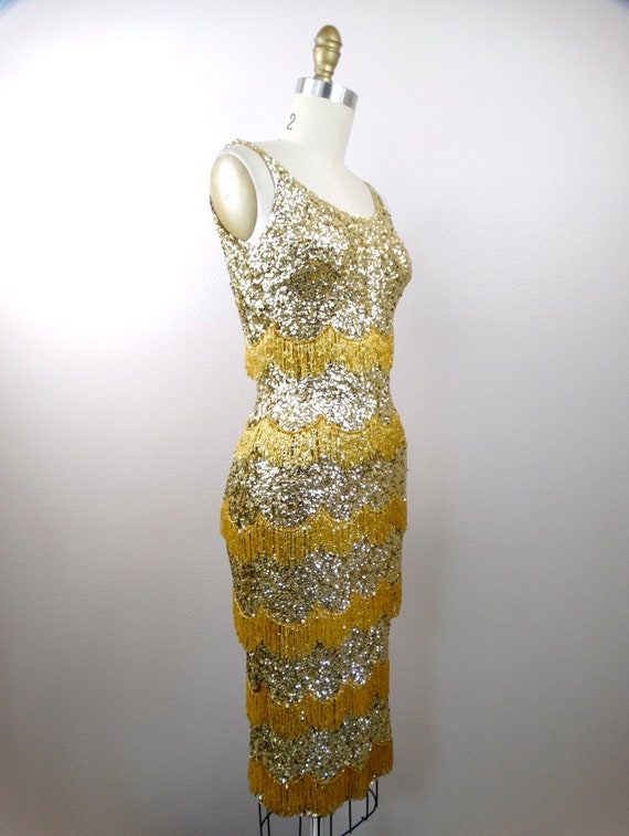 50s Bombshell Sequined Fringe Beaded Dress / 1950… - image 7