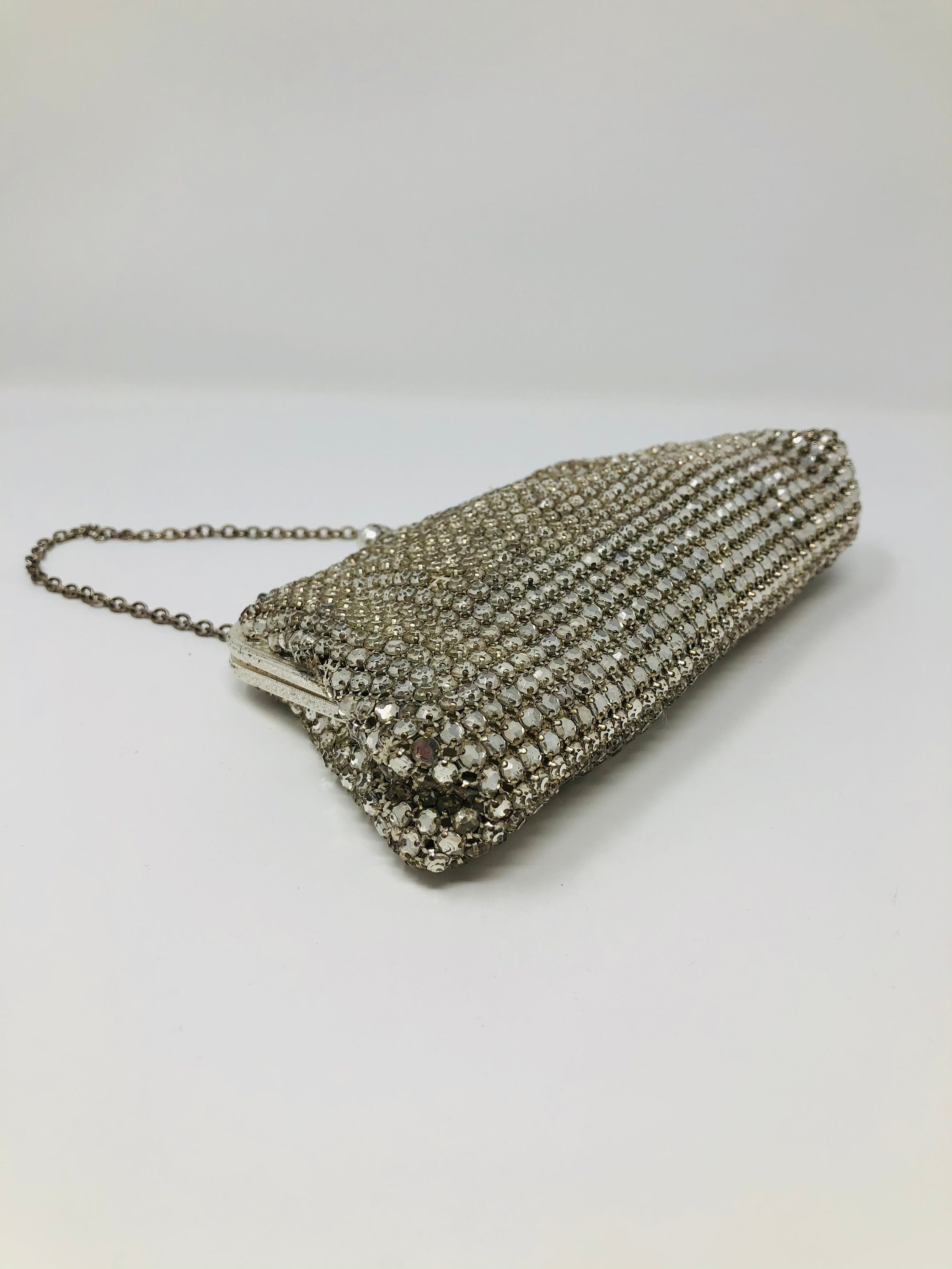Vain Soft Beads Ramage Clutch main image 1