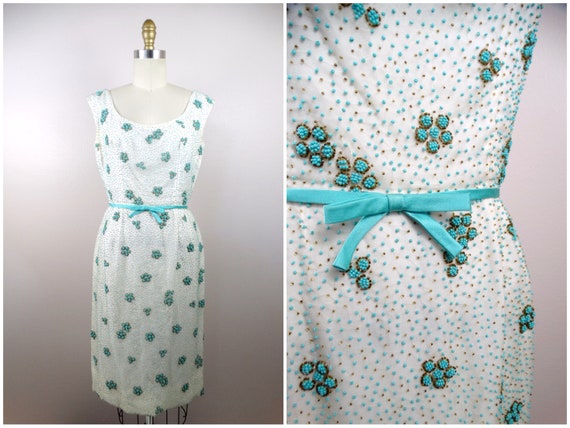 50s Floral Beaded Dress // Mid Century Mod White … - image 2