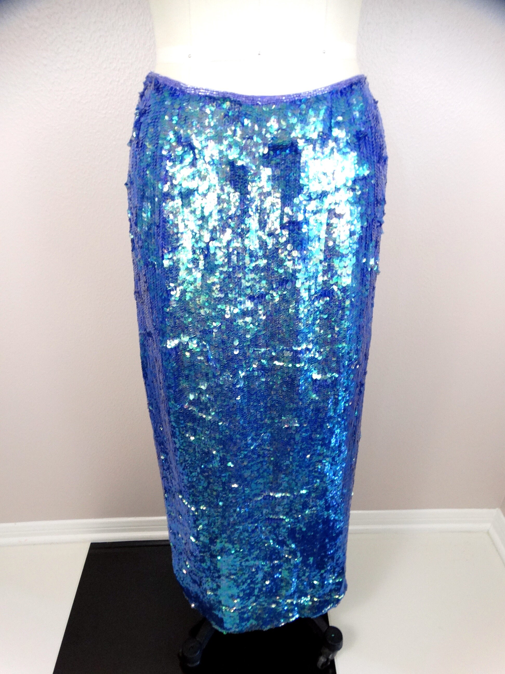 スカート Sequins Embellished Blue Maxi Skirt Algorithm Sequin Maxi Skirt - Blue – Peppermayo US