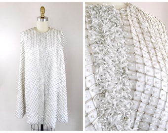 60s Pearl Embellished White Bridal Cape / Pearl Beaded Wedding Cloak / Couture Crystal Rhinestone Jewel Encrusted Cape Sleeve Overcoat