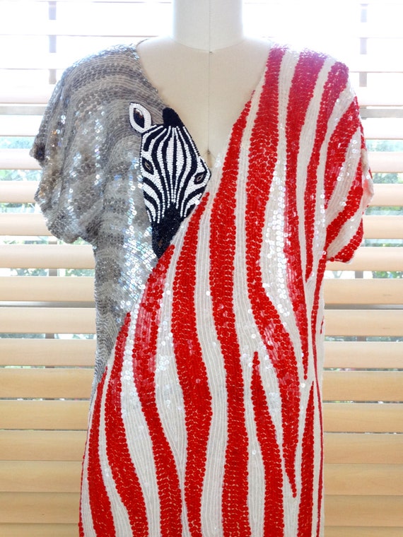 WILD Abstract Art Sequin Dress / RARE Novelty Zeb… - image 2