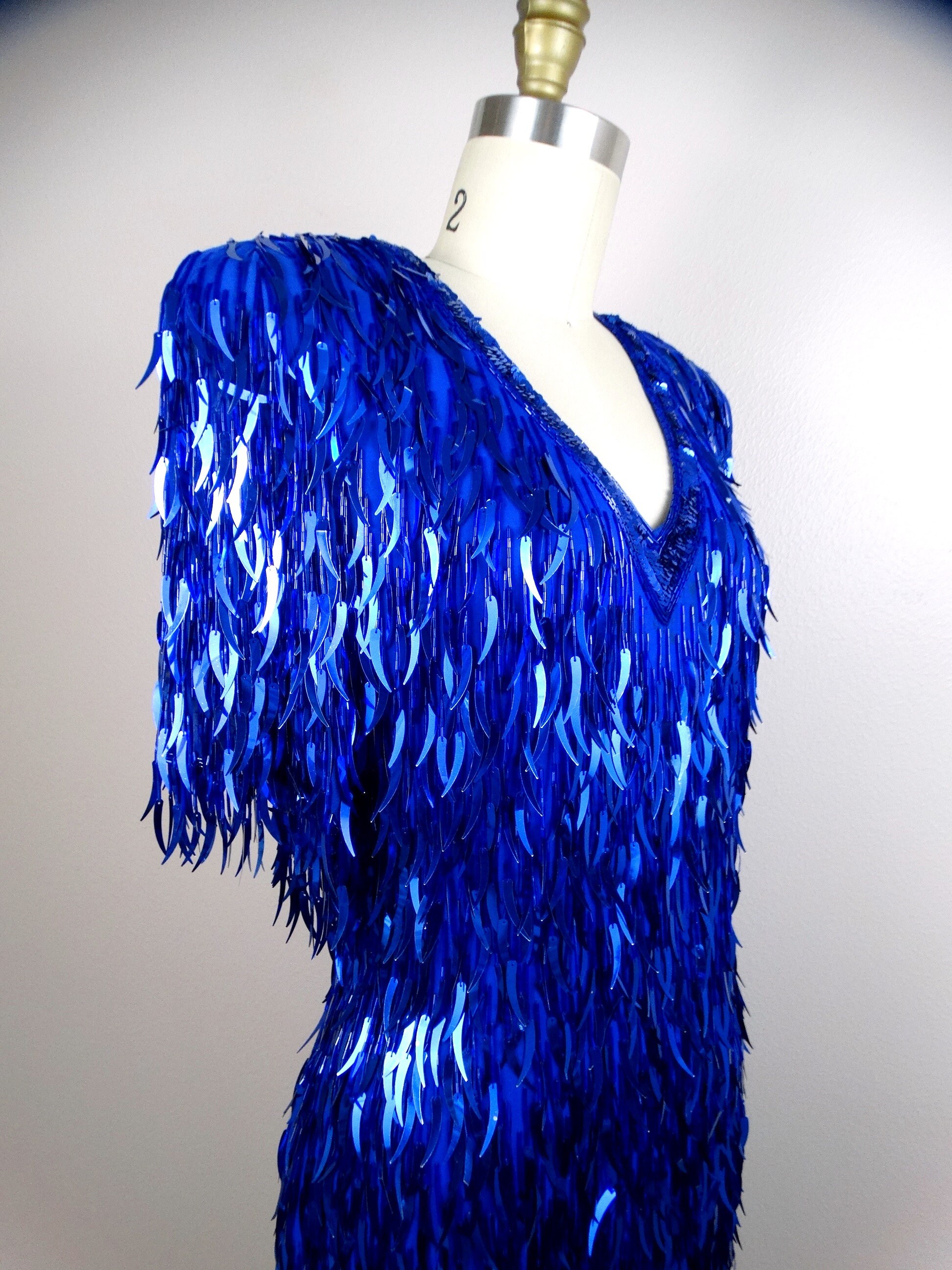 royal blue tassel dress Zapaka Women Sparkly Royal Blue Short Homecoming Dress with Tassel Bodycon Halter Sequin Cocktail Dress, Blue / US2