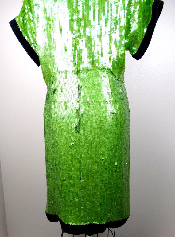 oscar de la renta green sequin dress Oscar de La Renta