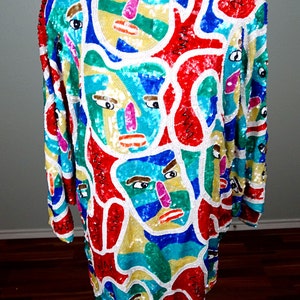 PICASSO Art Sequined Beaded Oversized Mini Dress // RARE Novelty Faces Bright Sequin Dolman Sleeve Top image 3