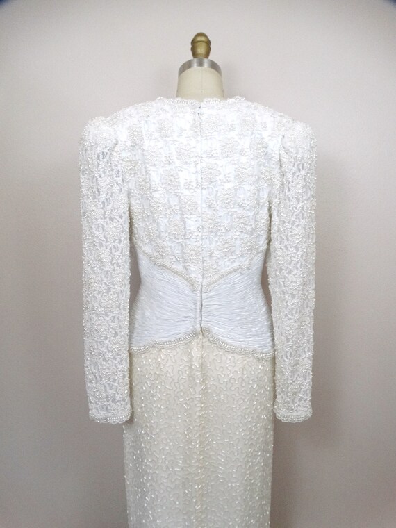 Vintage Pearl Beaded Wedding Dress / White Lace E… - image 8