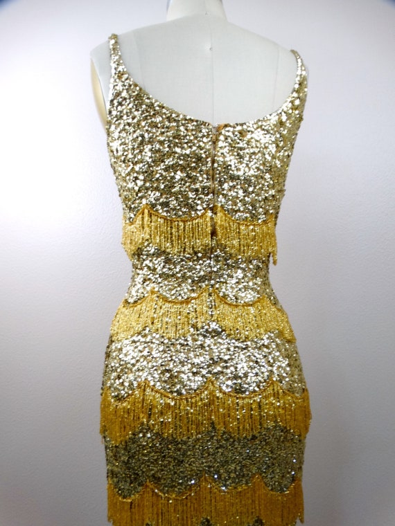50s Bombshell Sequined Fringe Beaded Dress / 1950… - image 8