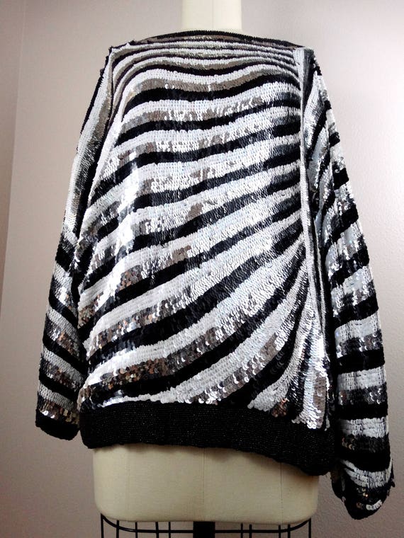 L/XL Oversized Sequin Top / Mirror Silver Black a… - image 3
