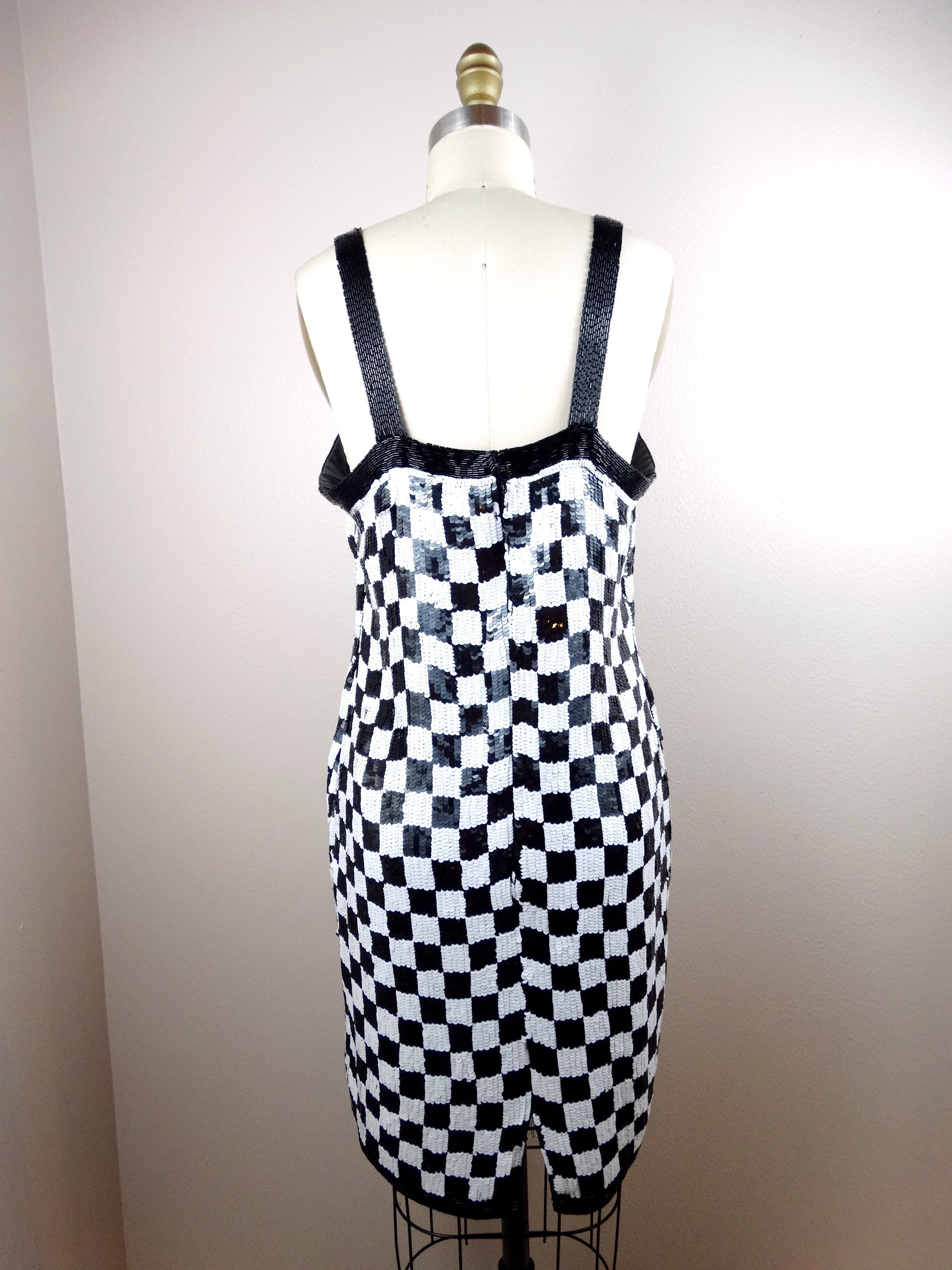 RETRO Fully Sequined Checkered Dress and Jacket ‣ Black and