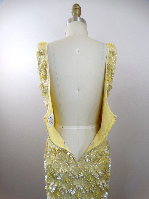 60s Iridescent Yellow Paillette Gown / Midcentury… - image 10