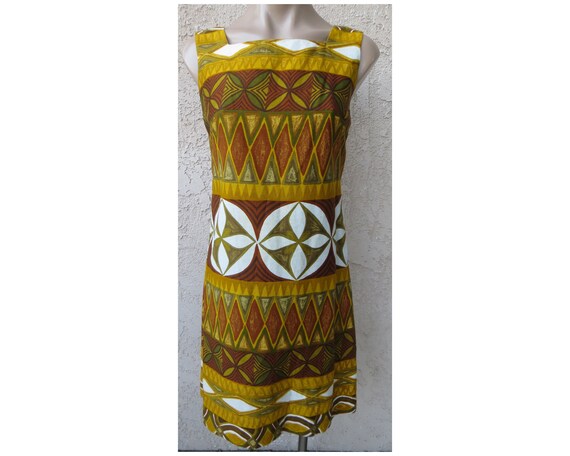 Vintage 1960’s Malihini Hawaiian tiki print green