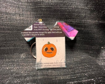 Li’l Boo HHN 31 Map shirt style keychain