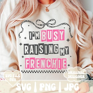 Französische Bulldogge SVG für Bulldogge Mama PNG, sarkastische lustige Hund Mama SVG-Designs, Zitate rosa trendige karierte Bogen Shirt Print Sublimation Bild 1
