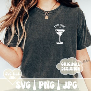 Tini Time SVG, Dirty Martini SVG, Cocktail Club Svg, Trending Png-ontwerpen, preppy shirt sublimatie, keukenhanddoek Svg, Tote Bag Svg