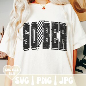 Nüchternheit SVG, Nüchtern SVG, Sucht Erholung Png, Sauber und Nüchtern Kunst, Kariert Varsity Kunst, Trendige Kunst, Retro Sublimation Shirt Design