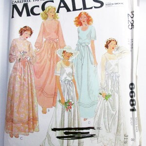 70s bridesmaid dresses Some of my favourite "unique" vintage bridesmaids : r/weddingshaming noneSize marked 70s Bridesmaid Dress - Etsy
